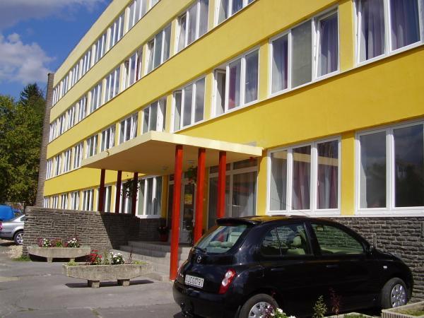 Hotel Lido Miskolc Luaran gambar